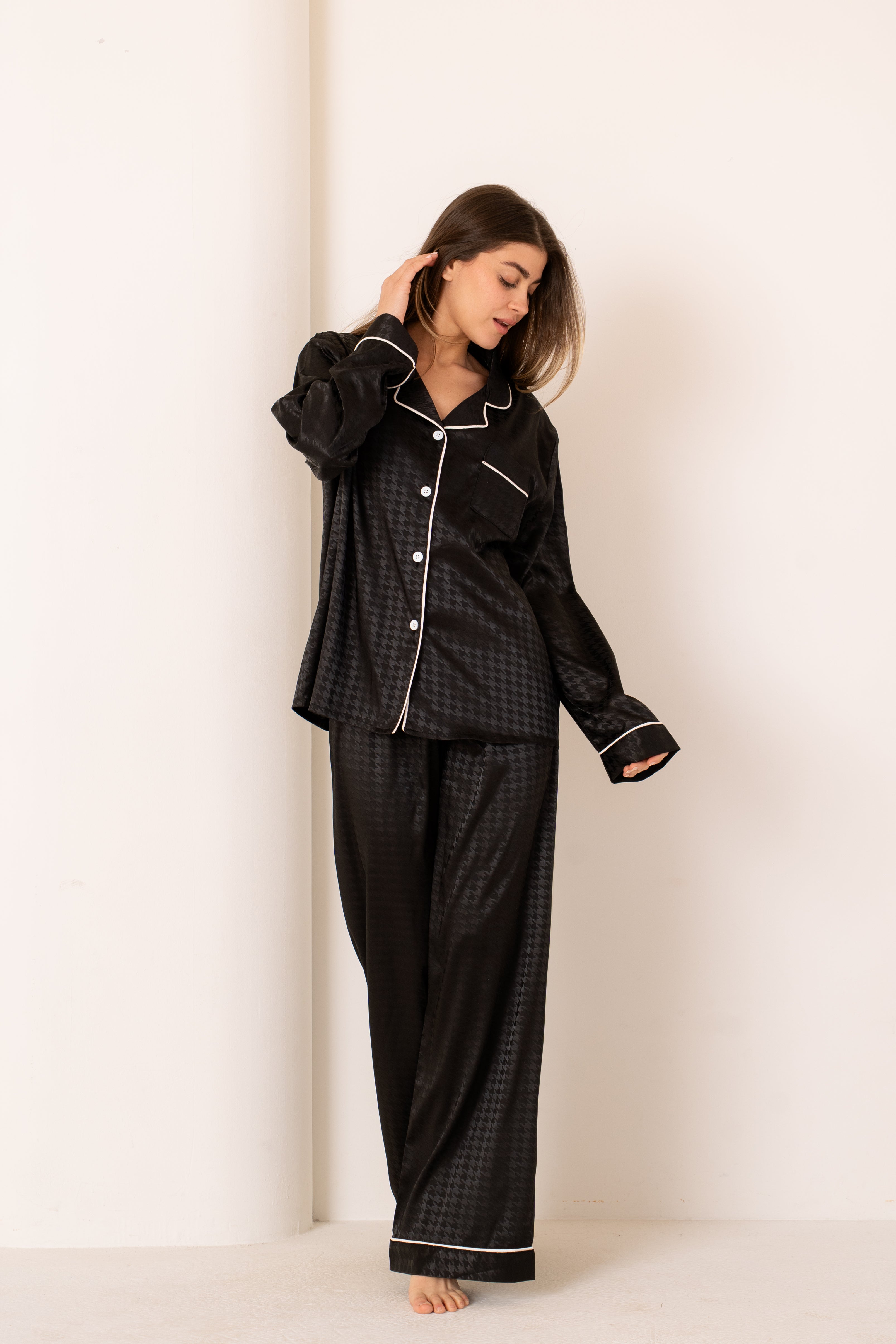 Black Élance | Buttoned Full Set